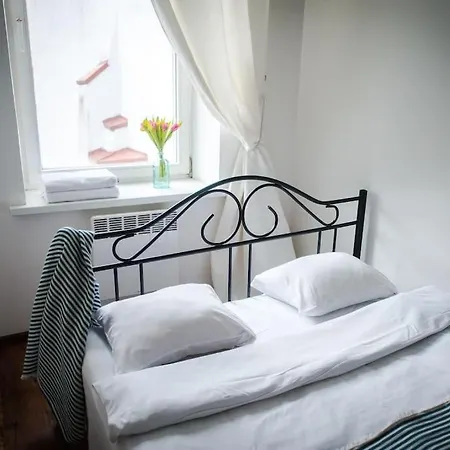 Apartment V 18