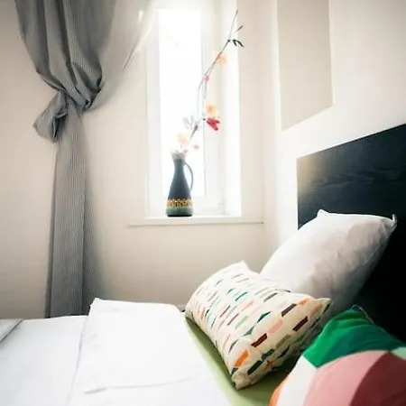 V 18 * Вильнюс